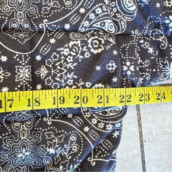 Hayden Girls XL Quilted Paisley Western Puff Zip Jacket Gray White - Picture 12 of 13